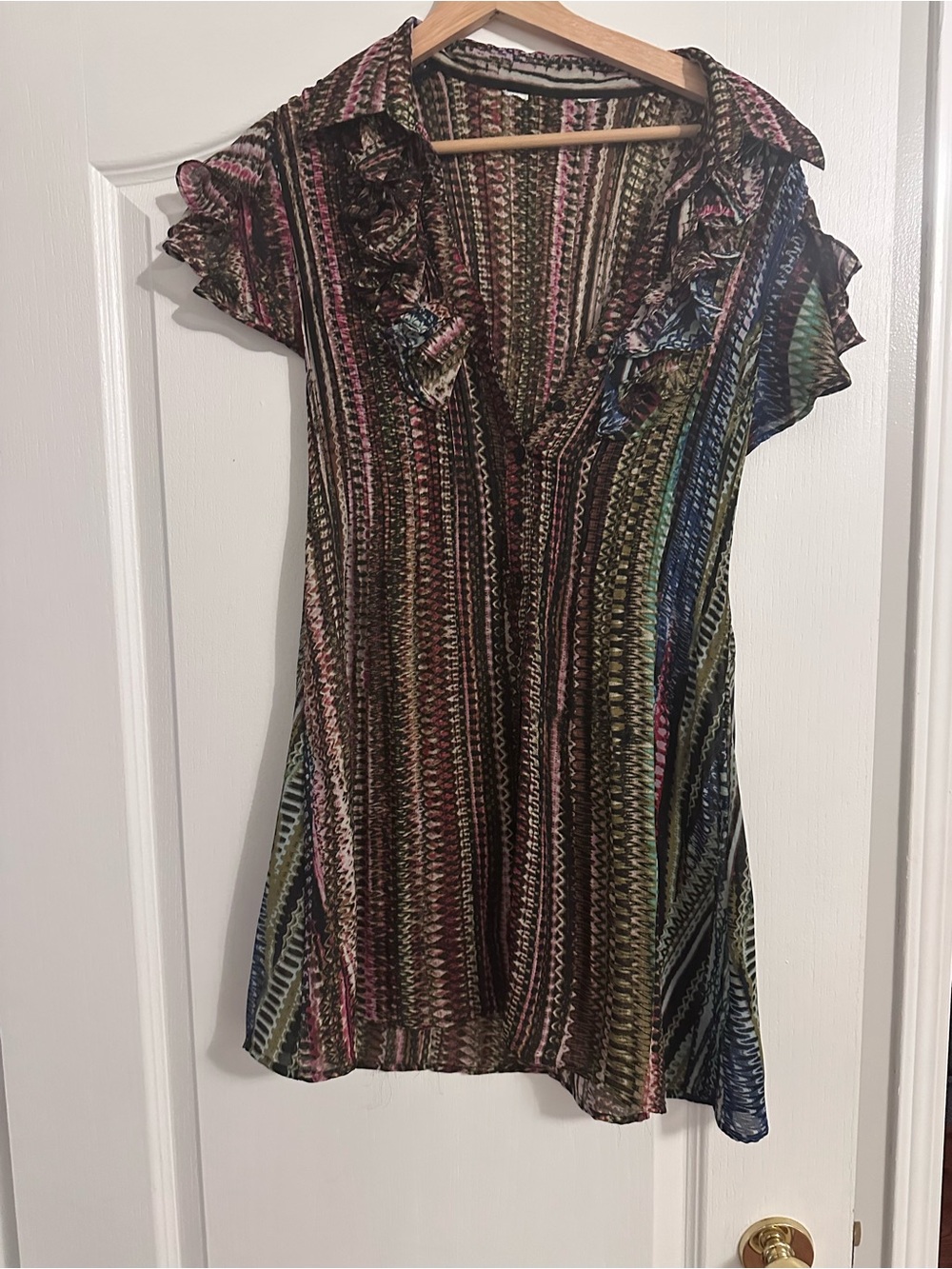 Multi-Color Patterned Short Dress with Ruffle Collar